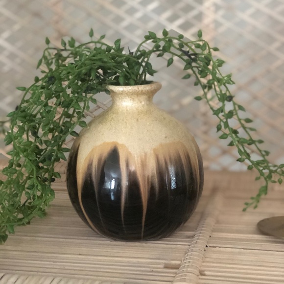 Vintage Ceramic Pottery Vase - Picture 3 of 5